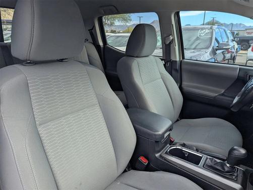 2016 Toyota Tacoma SR5