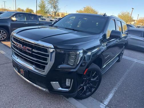 2021 GMC Yukon XL SLT