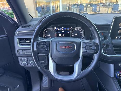 2021 GMC Yukon XL SLT