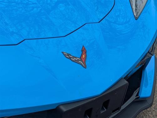 2025 Chevrolet Corvette Stingray w/2LT