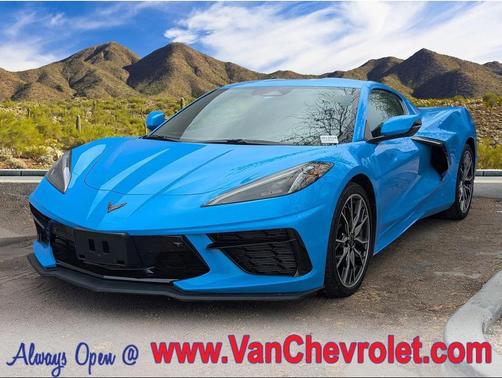 2025 Chevrolet Corvette Stingray w/2LT