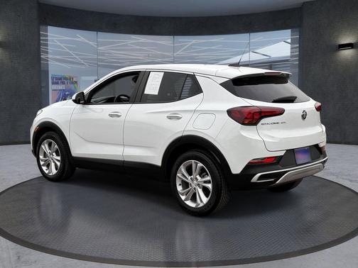 Summit White 2020 Buick Encore GX Preferred