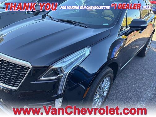 Stellar Black Metallic 2020 Cadillac XT5 Premium Luxury