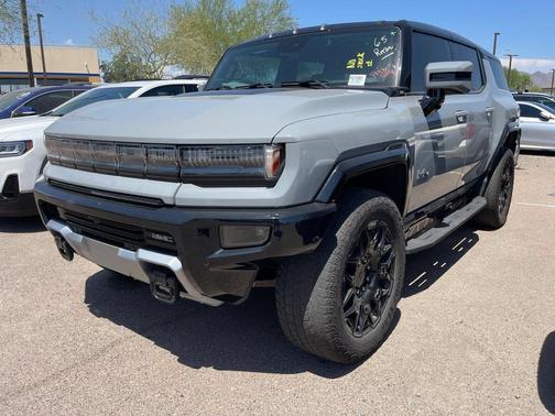Meteorite Metallic (Grey) 2025 GMC HUMMER EV SUV 2X