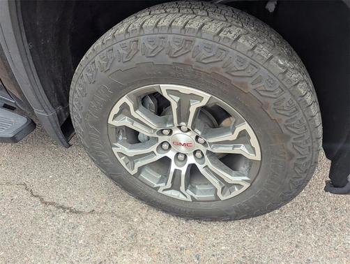 2024 GMC Sierra 1500 SLE