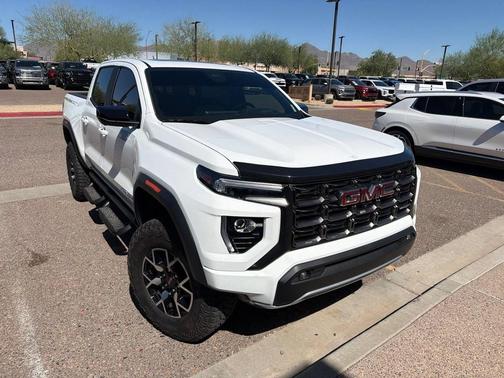Summit White 2025 GMC Canyon AT4