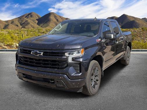 Dark Ash Metallic 2022 Chevrolet Silverado 1500 RST