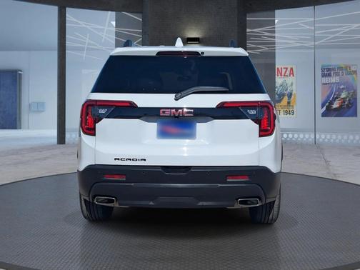 2023 GMC Acadia FWD SLT