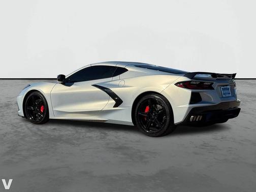 2022 Chevrolet Corvette Stingray w/2LT