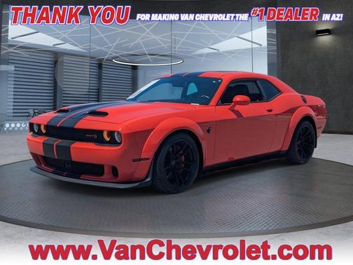 Go Mango 2023 Dodge Challenger SRT Hellcat