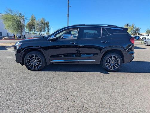 2024 GMC Terrain Denali