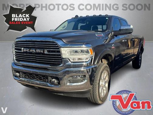 2021 RAM 3500 Laramie Crew Cab 4x4 8' Box