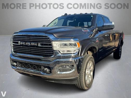 2021 RAM 3500 Laramie Crew Cab 4x4 8' Box