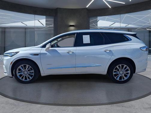 2023 Buick Enclave Avenir AWD