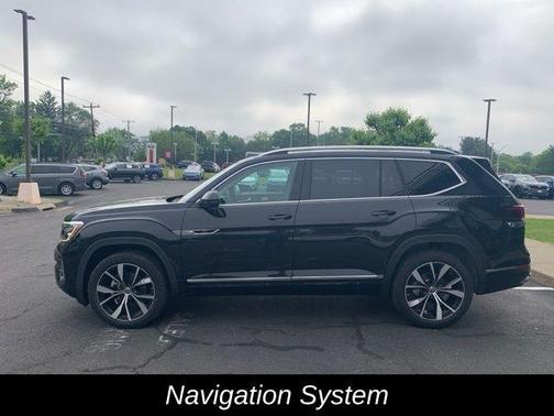 2025 Volkswagen Atlas 2.0T SEL Premium R-Line