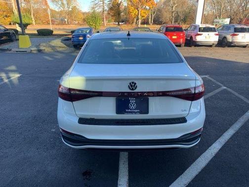 2026 Volkswagen Jetta 1.5T SE