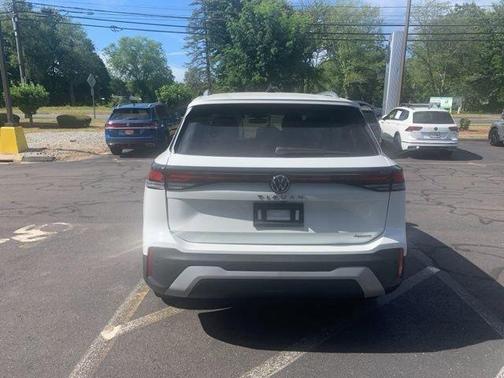 2025 Volkswagen Tiguan 2.0T S