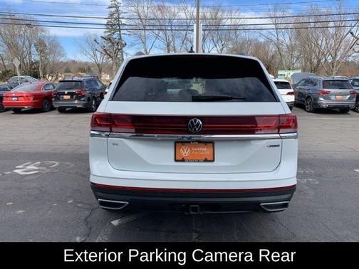 2024 Volkswagen Atlas 2.0T SE