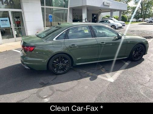 2024 Audi A4 45 S line quattro Premium