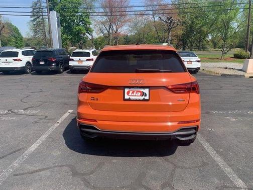 2024 Audi Q3 45 S line Premium