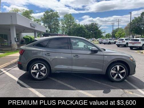 2023 Audi Q5 45 S line Premium Plus