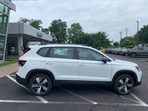 2025 Volkswagen Taos 1.5T S