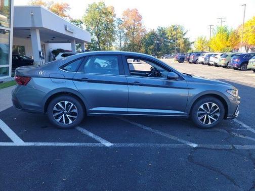 2026 Volkswagen Jetta 2.0L S