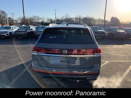 2025 Volkswagen Atlas 2.0T SEL