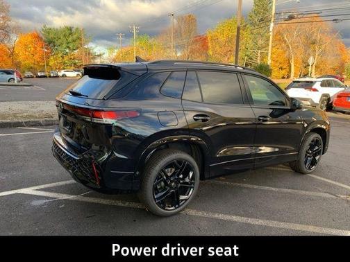 Deep Black Pearl Effect 2026 Volkswagen Tiguan 2.0T SE R-Line Black