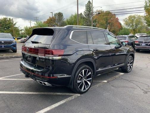 2024 Volkswagen Atlas 2.0T SEL Premium R-Line