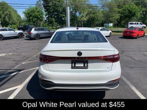 2025 Volkswagen Jetta 1.5T SE