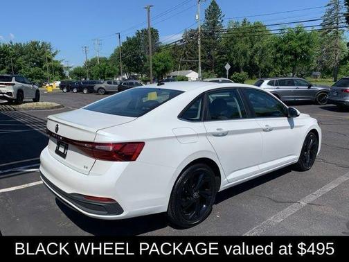 2025 Volkswagen Jetta 1.5T SE
