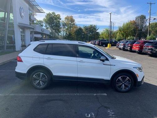 2024 Volkswagen Tiguan 2.0T Wolfsburg Edition