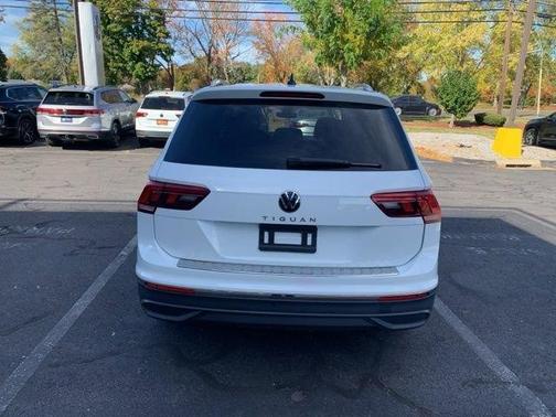 2024 Volkswagen Tiguan 2.0T Wolfsburg Edition