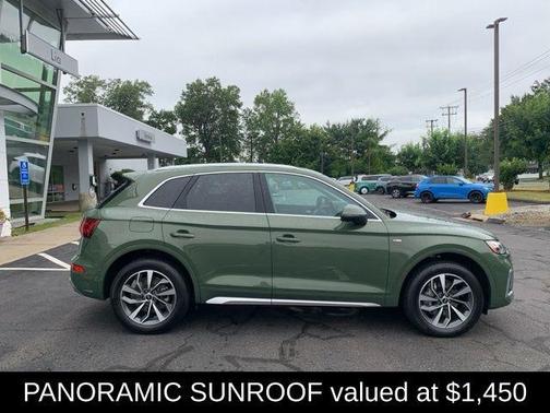 2022 Audi Q5 45 S line quattro Premium