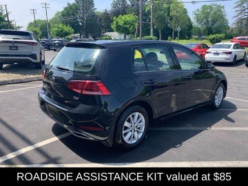 2018 Volkswagen Golf TSI S
