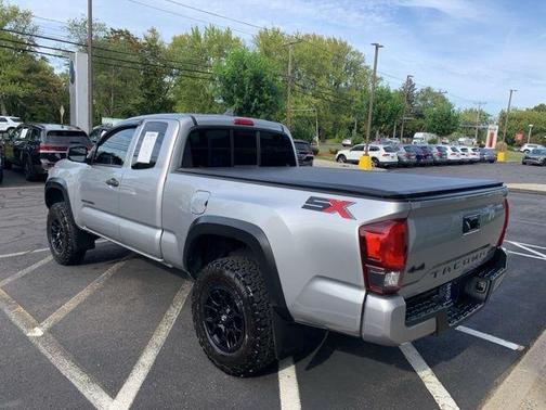 2021 Toyota Tacoma SR