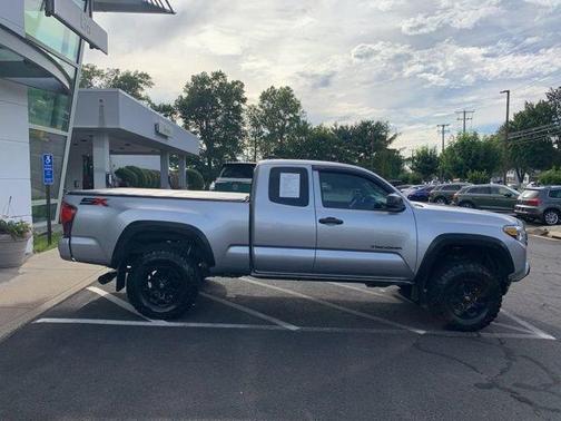 2021 Toyota Tacoma SR