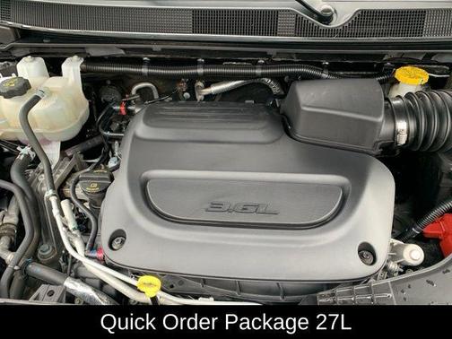 2024 Chrysler Pacifica Touring-L