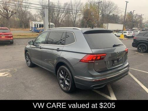 2022 Volkswagen Tiguan 2.0T SE