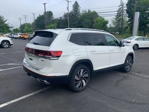 2025 Volkswagen Atlas 2.0T SEL