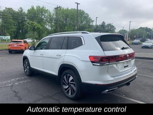 2025 Volkswagen Atlas 2.0T SEL