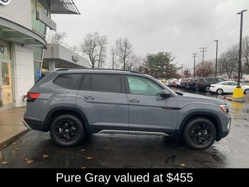 2025 Volkswagen Atlas 2.0T Peak Edition