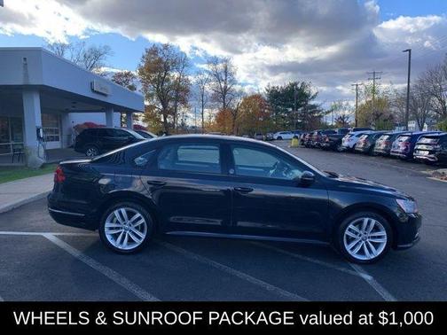 2019 Volkswagen Passat 2.0T Wolfsburg