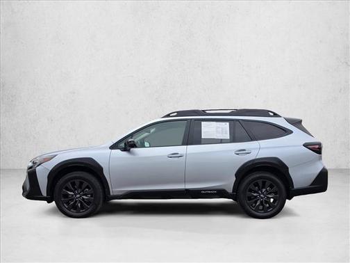 Ice Silver Metallic 2024 Subaru Outback Onyx Edition XT