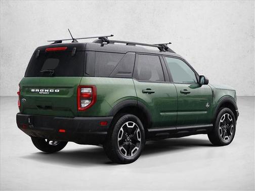 Eruption Green Metallic 2023 Ford Bronco Sport Outer Banks