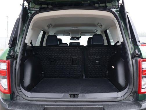 Eruption Green Metallic 2023 Ford Bronco Sport Outer Banks