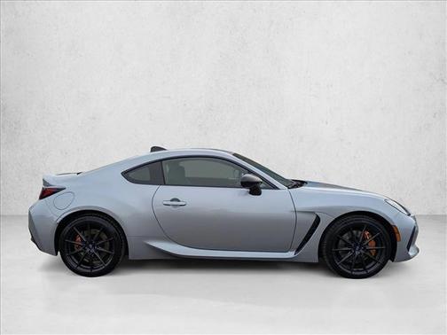2025 Subaru BRZ tS