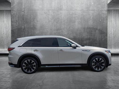 2024 Mazda CX-90 PHEV Premium