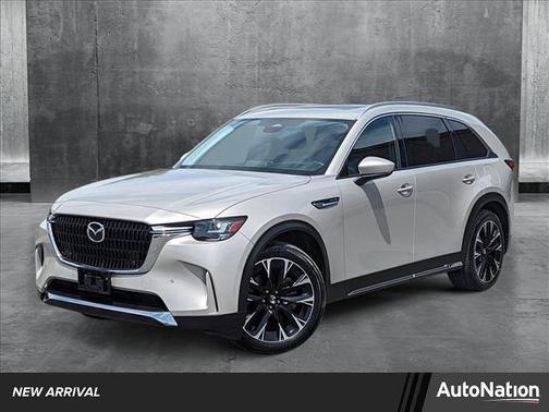 2024 Mazda CX-90 PHEV Premium